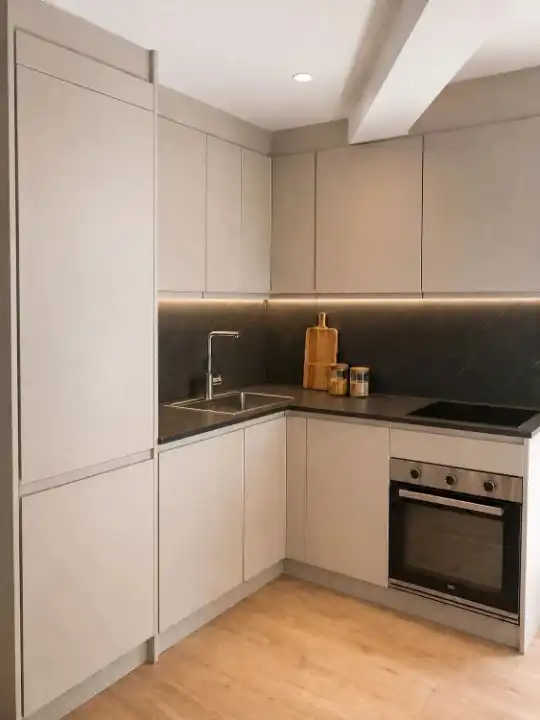 Cuina de Pis en venda en Valencia amb Aire condicionat, Calefacció i Moblat