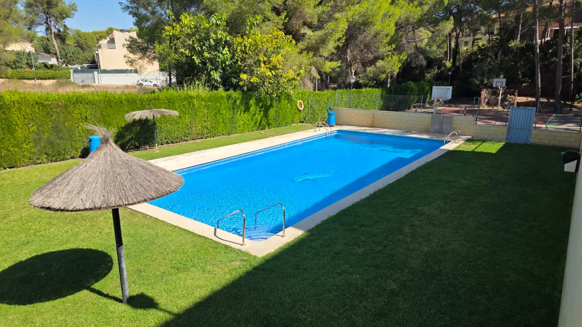Reihenhaus mit Terrasse zum Verkauf in Carrer Serra, imagen 46