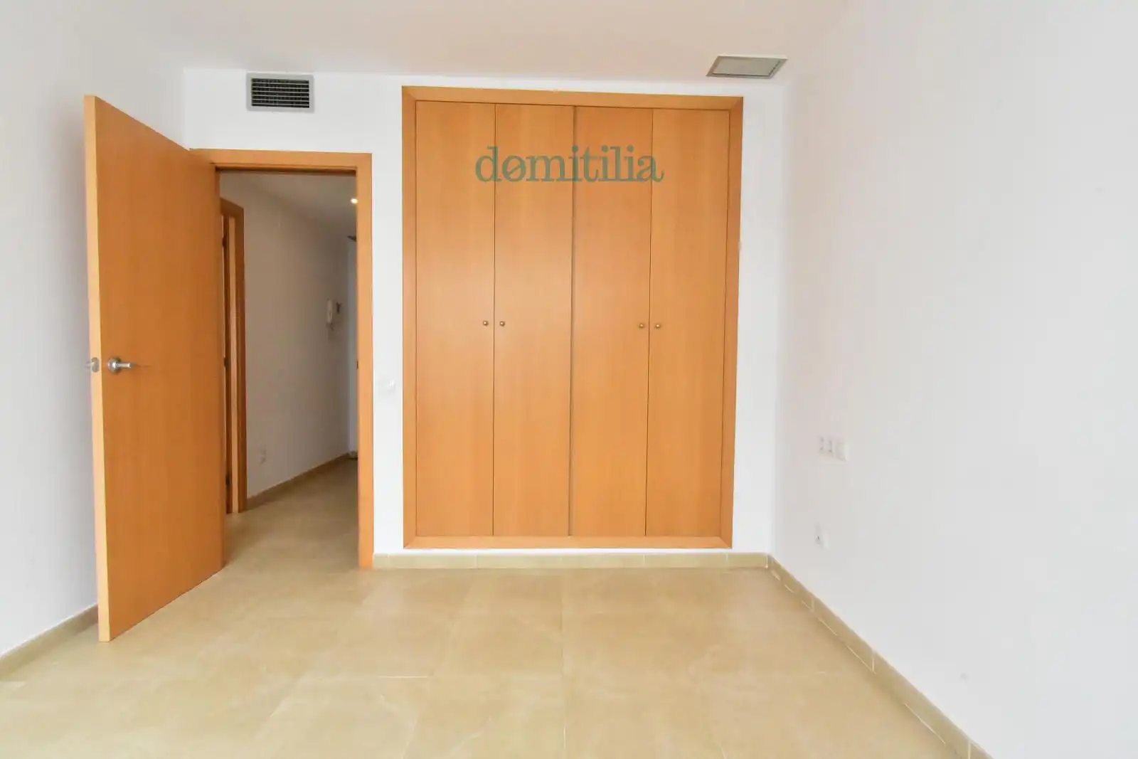 Piso de alquiler en zurbano, Centre