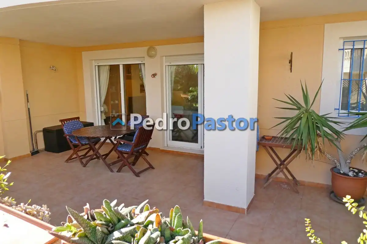 Appartement compact avec piscine à vendre à Las Marinas / Les Marines, imagen 2