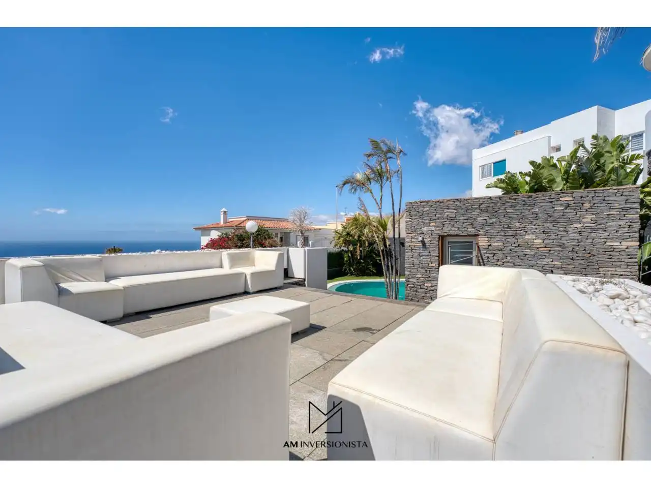 Vista exterior de Casa o chalet en venta en El Rosario con Aire acondicionado, Calefacción y Jardín privado