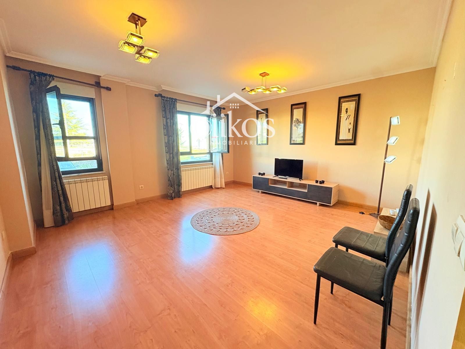 Wohnzimmer von Wohnung zum Verkauf in Castellanos de Moriscos mit Heizung, Ofen und Waschmaschine