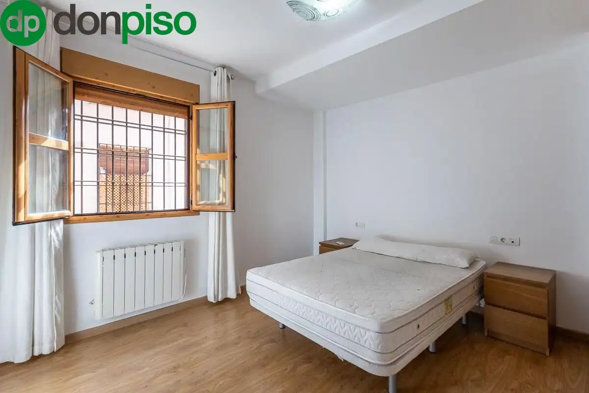 Bedroom of Duplexes for sale in Granada  with Air Conditioner and Heating