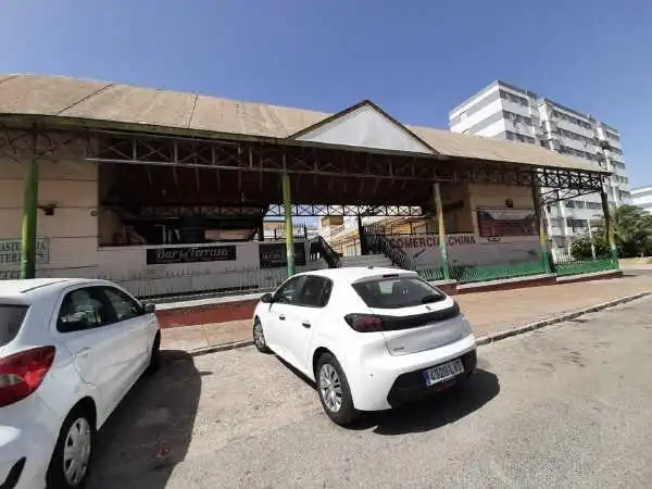 Commercial properties for sale in Santiago - Coronación