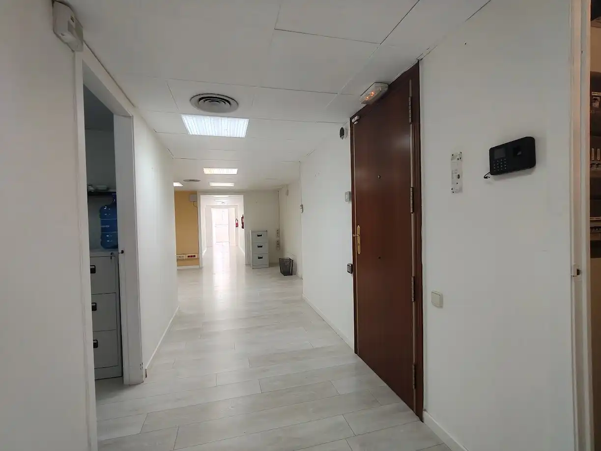 Oficina amb ascensor de lloguer a Carrer de Guitard, imagen 8