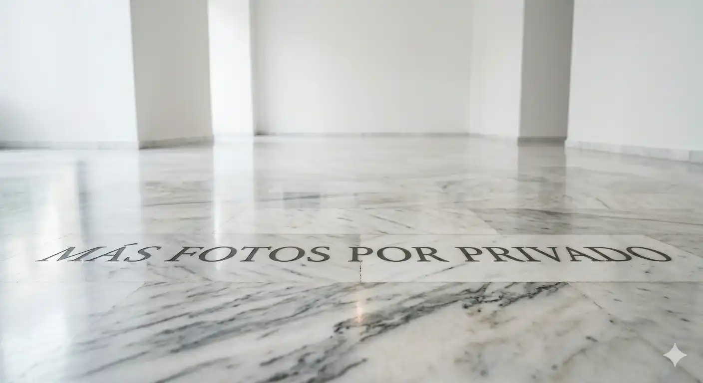 Flat for sale in Sevilla  with Air Conditioner, Storage room and Balcony