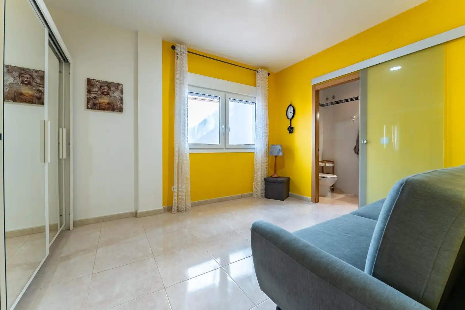 Habitación de Casa o chalet en venta en Vélez-Málaga con Piscina comunitaria