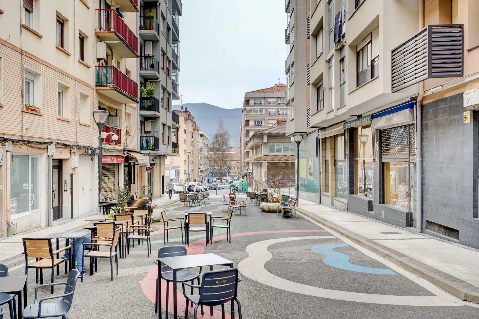 Vista exterior de Local en venta en Irun 