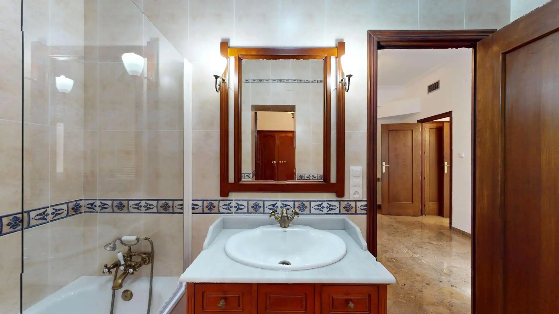 Baño de Piso en venta en Córdoba con Aire acondicionado, Calefacción y Terraza