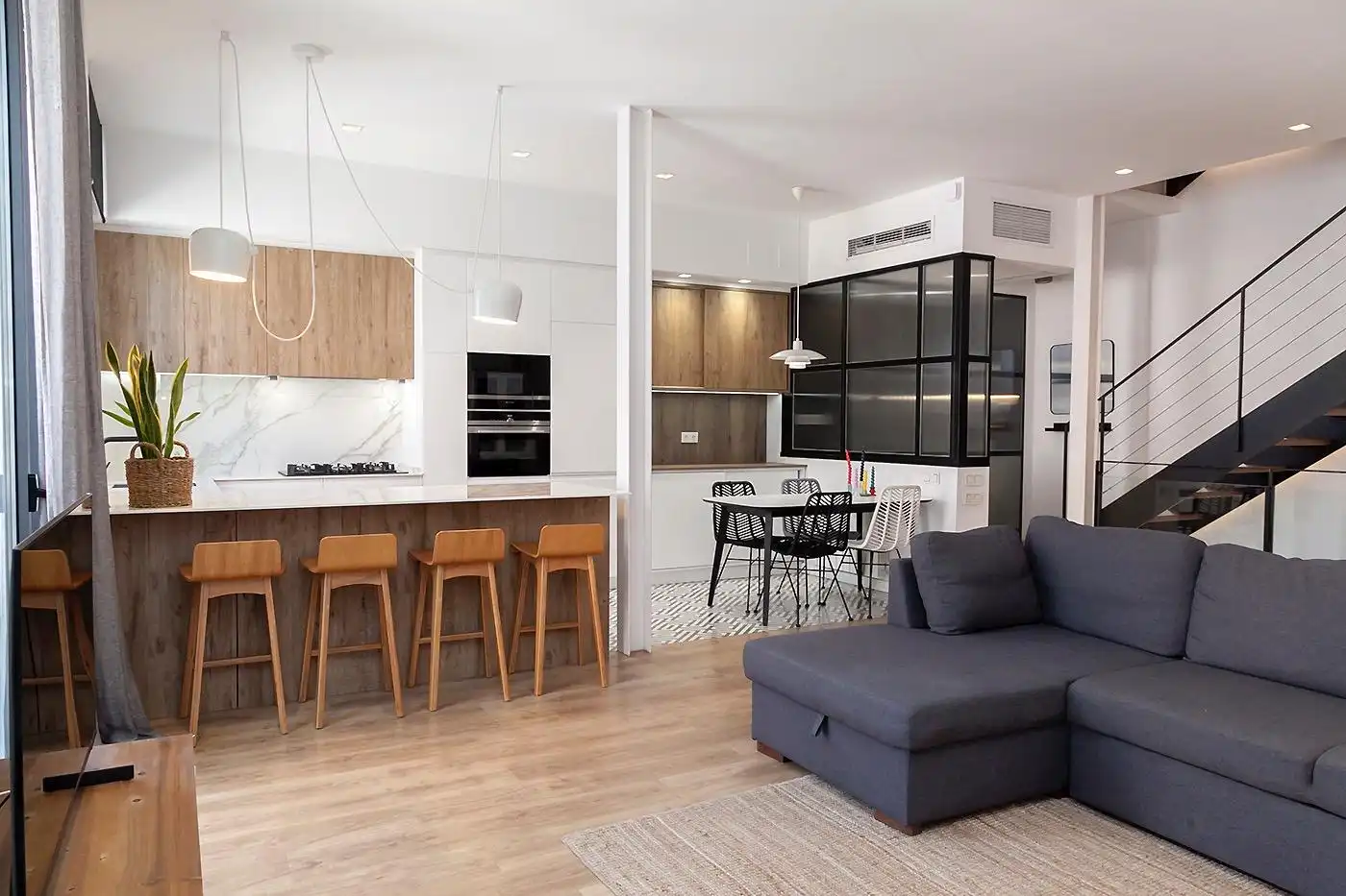 Sala d'estar de Casa o xalet en venda en Badalona amb Aire condicionat, Calefacció i Parquet
