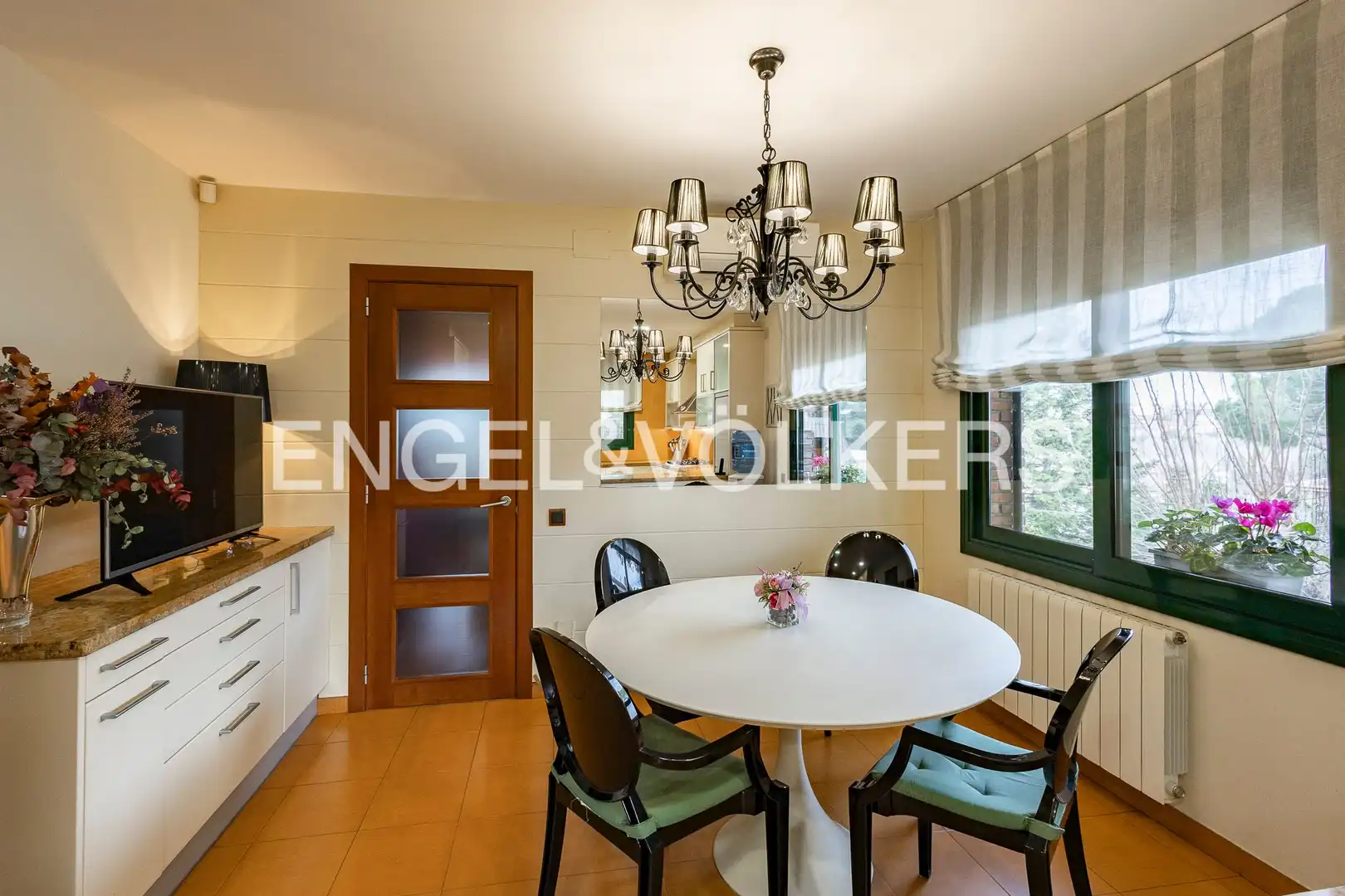 Dining room of Houses for sale in Sant Cugat del Vallès  with Heating, Private garden and Parquet flooring