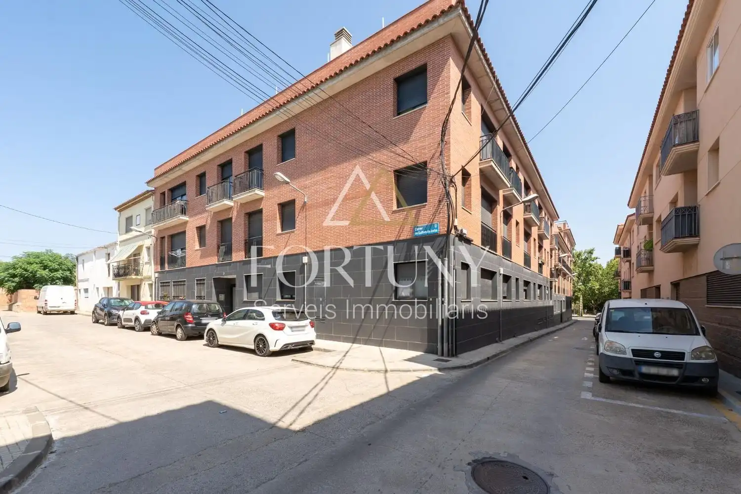 Flat with terrace for sale in de Guillem de Jorba 2
