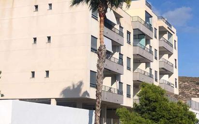 Vista exterior de Apartament en venda en Santa Pola amb Aire condicionat, Terrassa i Piscina