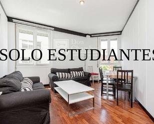 Exterior view of Apartment to rent in  Madrid Capital  with Heating, Furnished and Oven