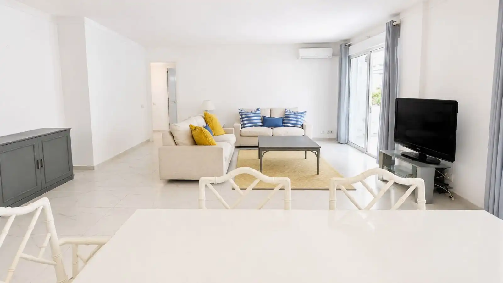 Sala d'estar de Apartament en venda en Pollença amb Aire condicionat, Calefacció i Jardí privat