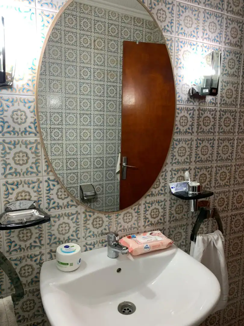 Baño de Piso en venta en Petrer con Aire acondicionado, Terraza y Amueblado
