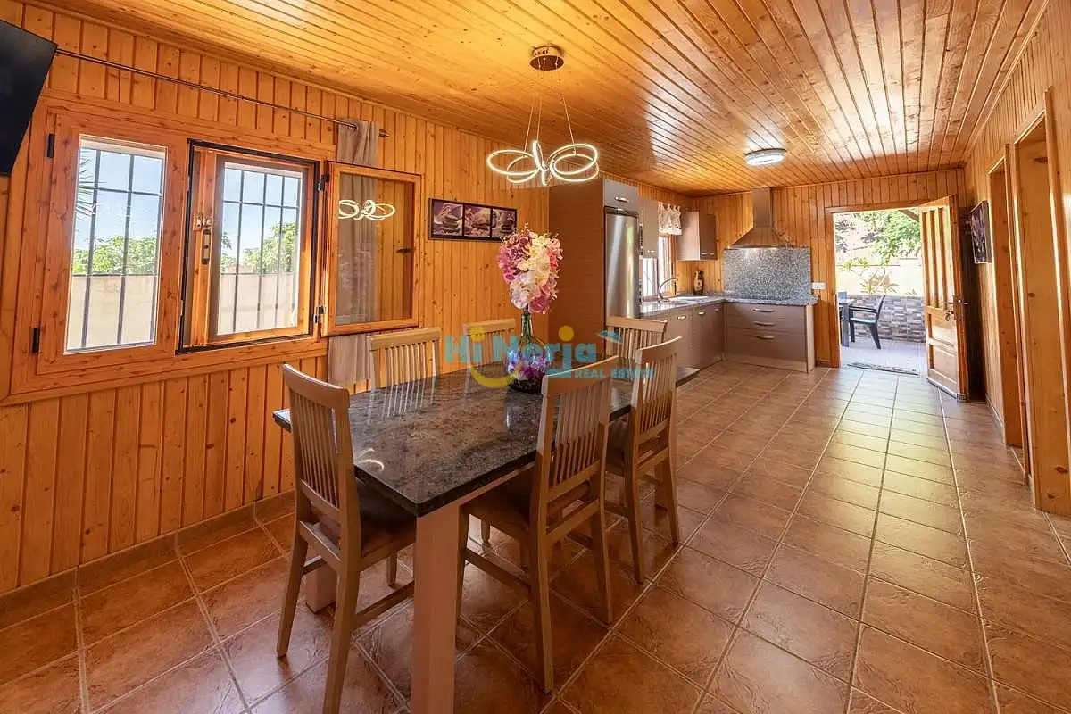 Casa con piscina en venta en Benajarafe, imagen 13
