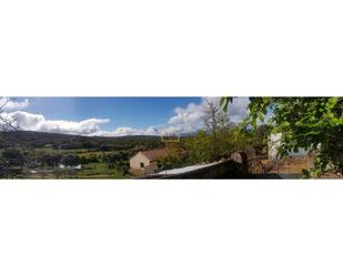 Vista exterior de Finca rústica en venda en Membribe de la Sierra amb Jardí privat i Terrassa