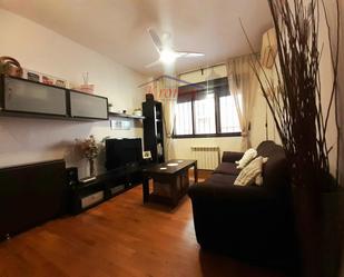 Living room of Flat for sale in  Madrid Capital  with Air Conditioner