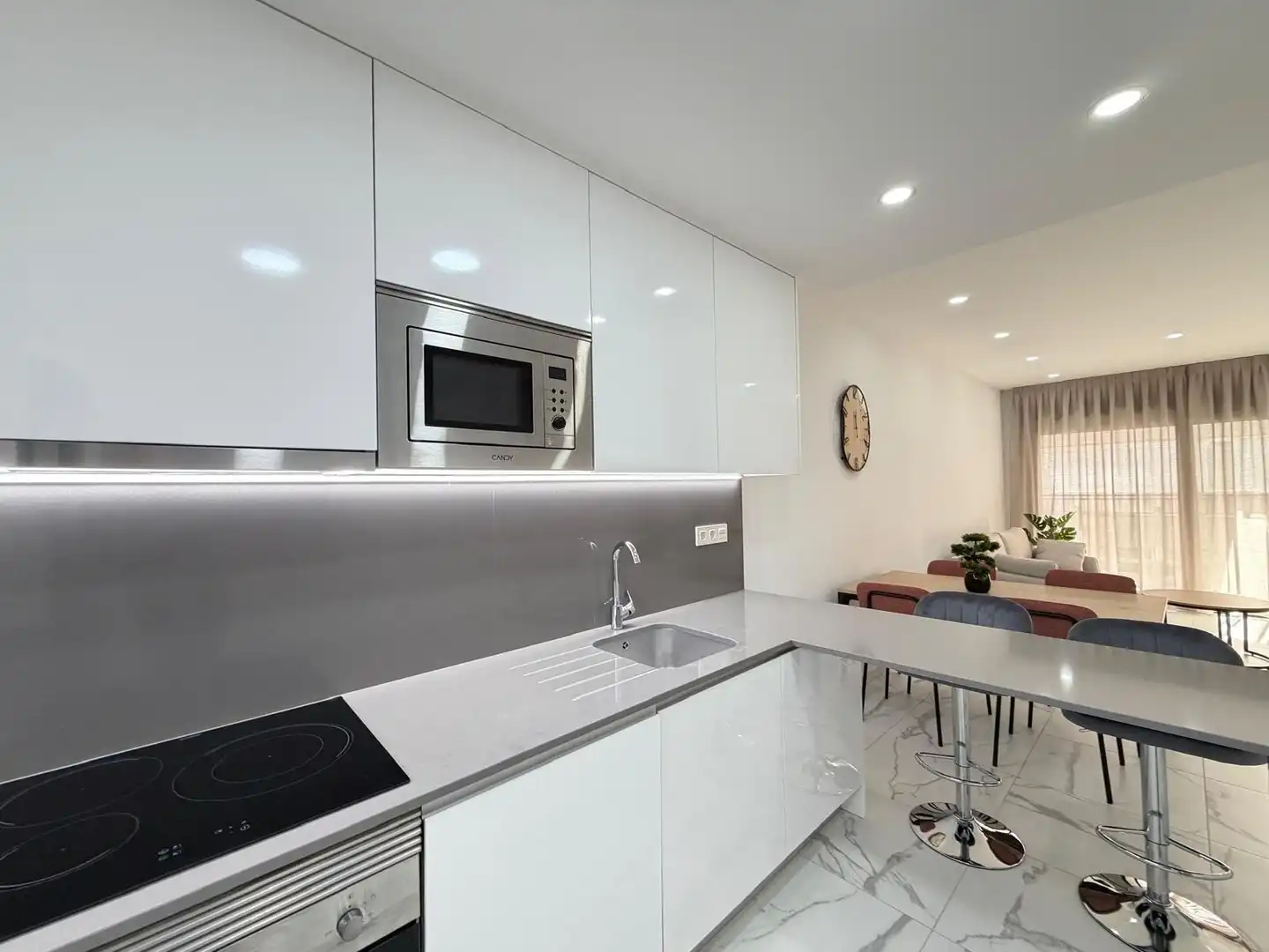 Apartamento con piscina en venta en N/A, imagen 33