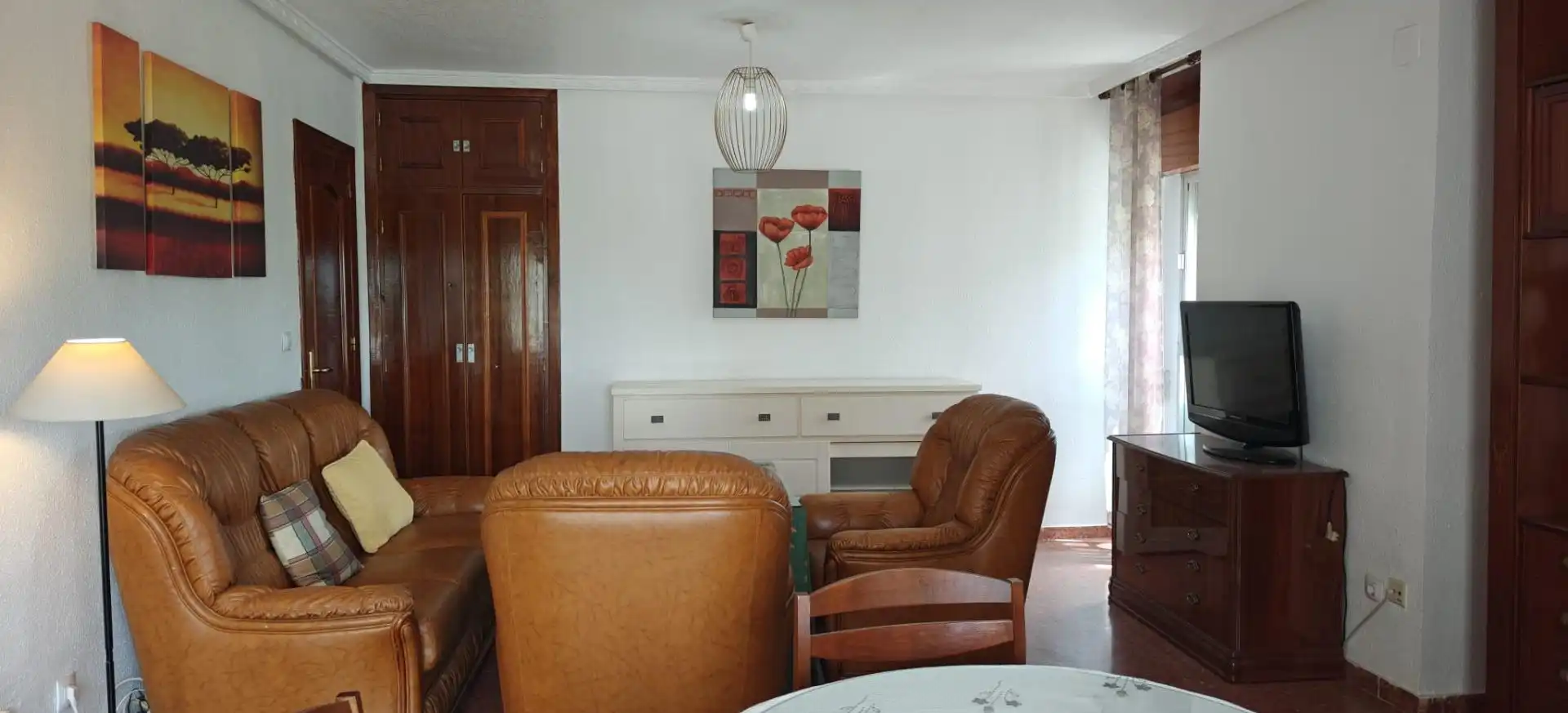 Sala d'estar de Pis de lloguer en Granada amb Aire condicionat, Moblat i Balcó
