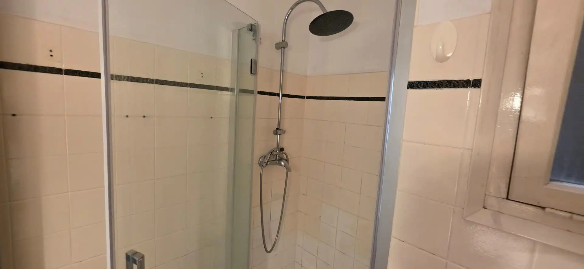 Baño de Piso en venta en Blanes con Aire acondicionado, Terraza y Balcón