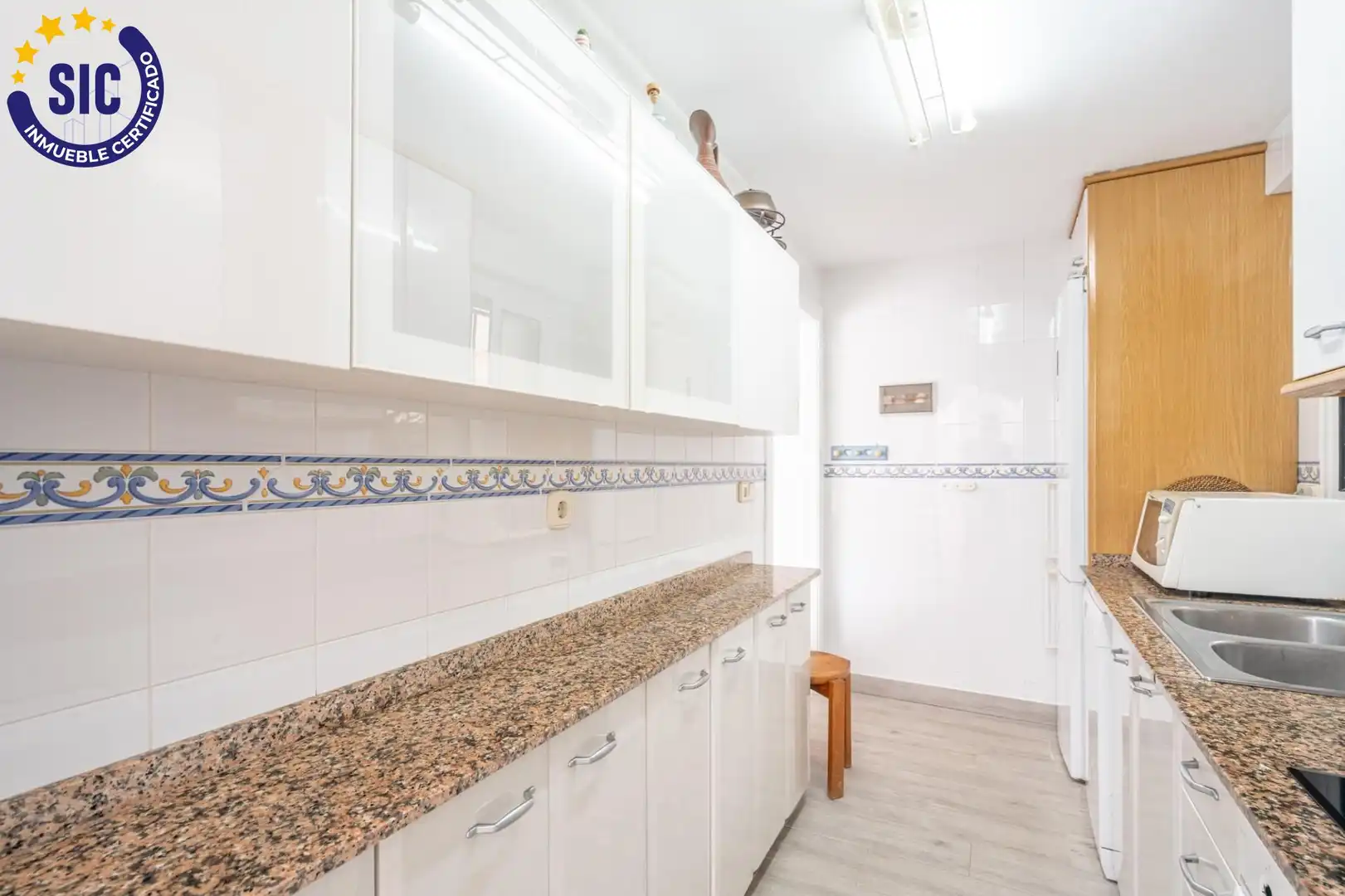 Kitchen of Apartments for sale in Valencia  with Air Conditioner, Heating and Private garden