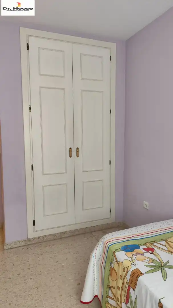 Schlafzimmer von Wohnung zur Miete in Málaga mit Terrasse, Möbliert und Ofen