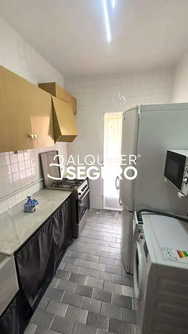 Cocina de Piso de alquiler en Chelva con Terraza y Amueblado
