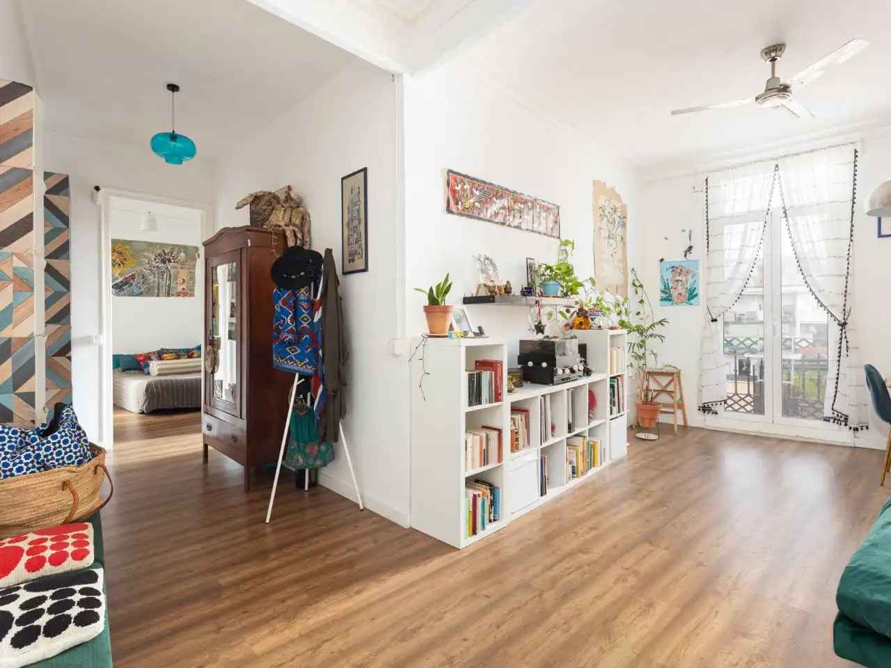 Flat with lift for sale in Nou de la Rambla 144, imagen 2