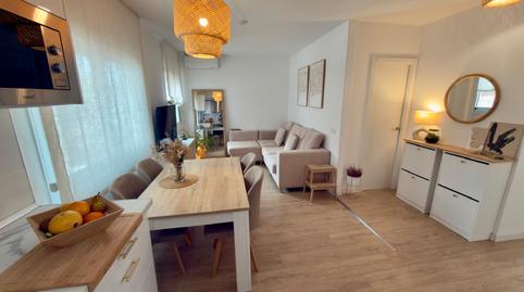 Foto 3 de Piso en venta en Avinguda de Pablo Picasso, 150, Almeda - El Corte Inglés, Cornellà de Llobregat