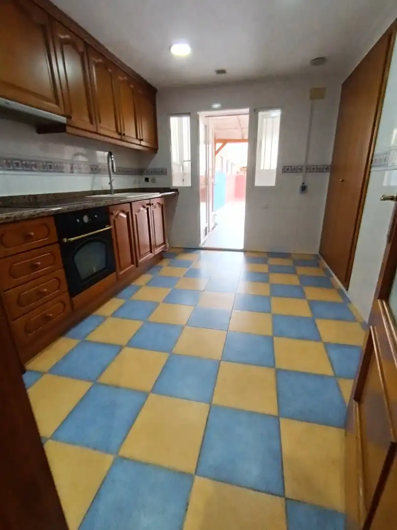 Cuina de Pis en venda en Vila-real amb Aire condicionat, Calefacció i Terrassa