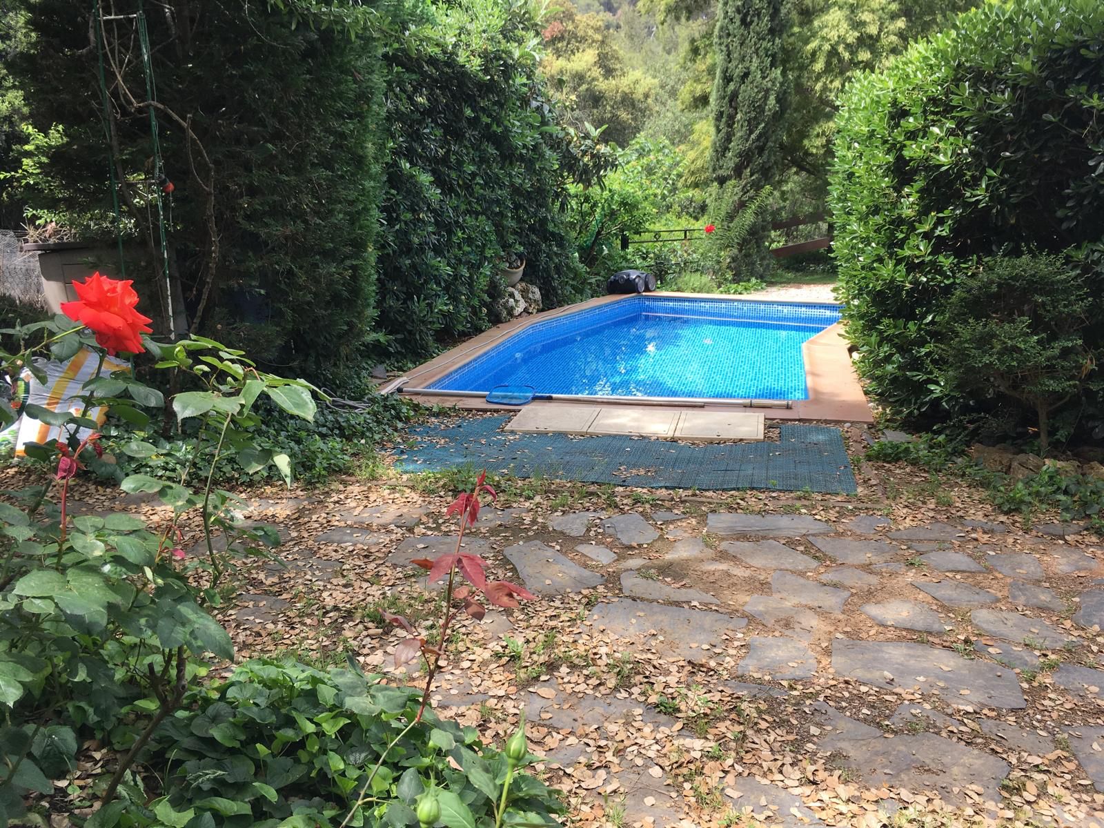 Swimming pool of Single-family semi-detached for sale in Montcada i Reixac  with Heating, Private garden and Swimming Pool