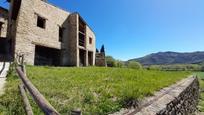 Vista exterior de Casa adosada en venda en La Vall d'en Bas