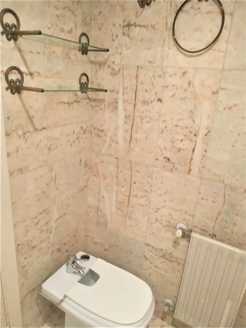 Bany de Apartament de lloguer en Casco Antiguo