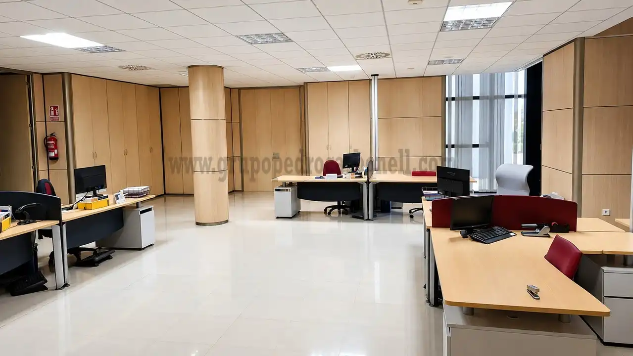 Büro mit Aufzug zur Miete in Torrellano
