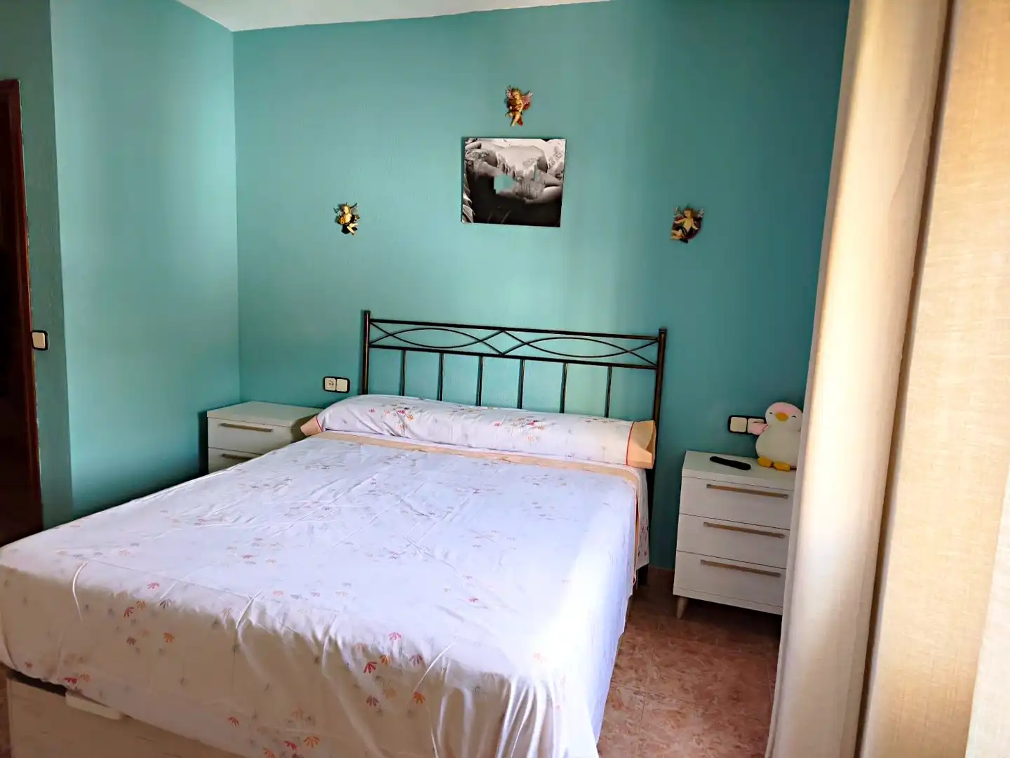 Habitación de Casa adosada en venta en Málaga con Aire acondicionado, Terraza y Amueblado