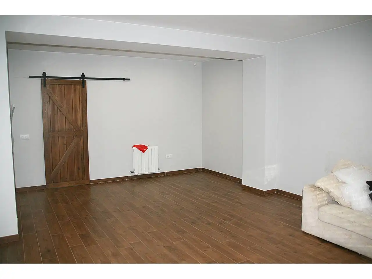 Casa con jardín en venta en Poligono poligono 18      R M, imagen 7