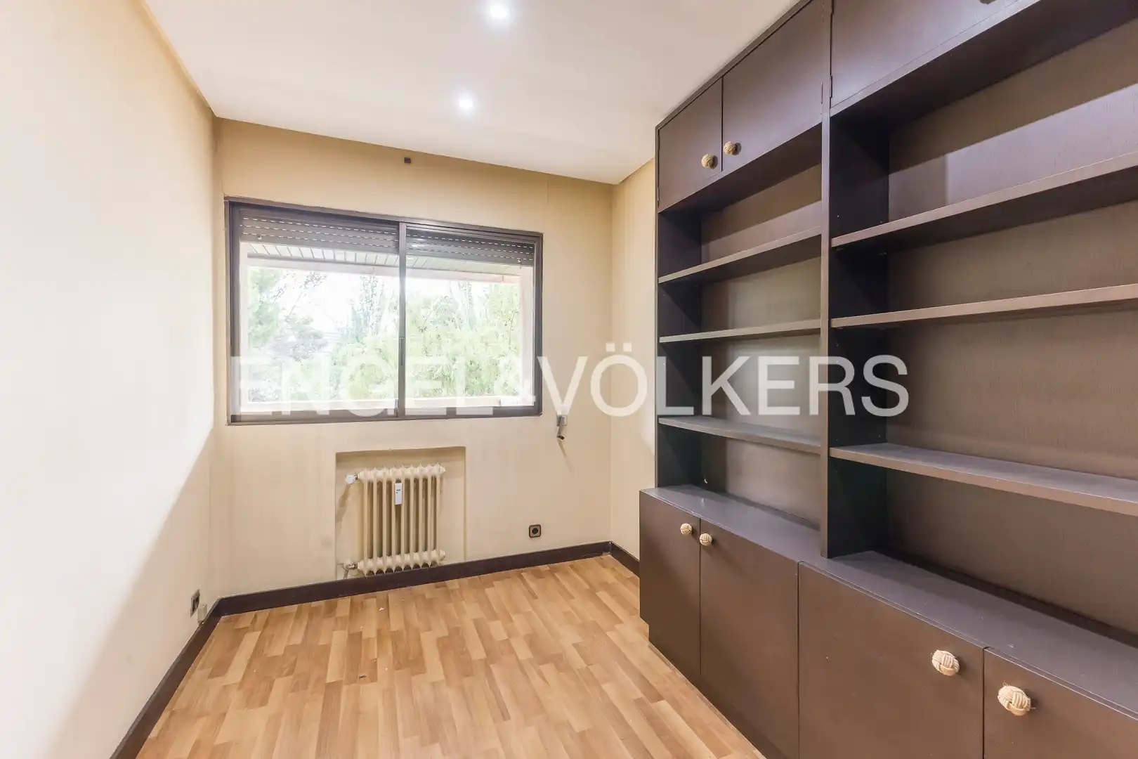Flat for sale in Madrid  with Heating, Private garden and Terrace
