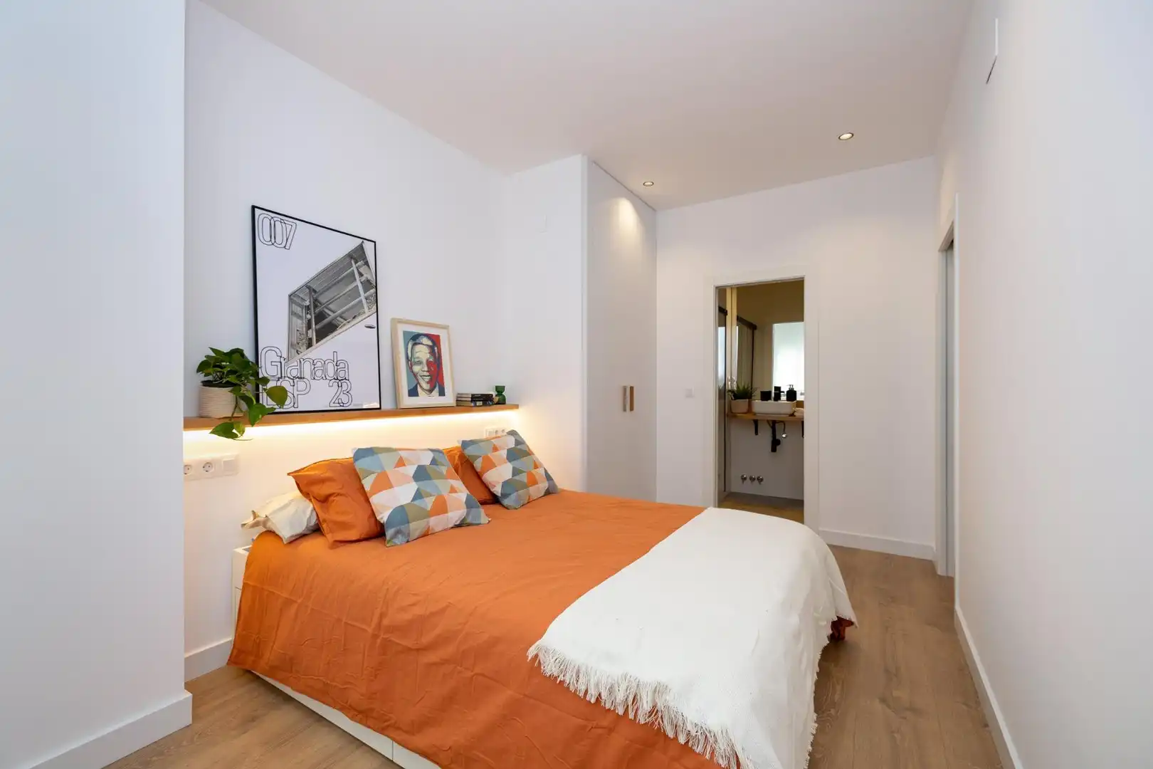 Schlafzimmer von Wohnung zum Verkauf in Granada mit Heizung und Alarm