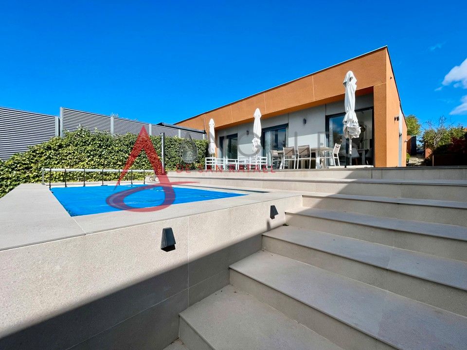 Piscina de Casa adosada en venta en Vegas de Matute con Calefacción, Jardín privado y Terraza