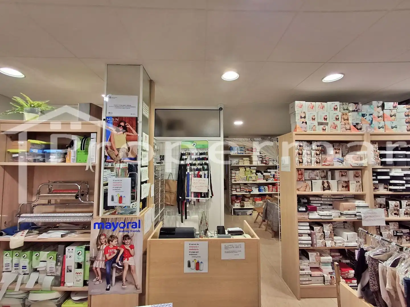 Local commercial à louer à La Roca del Vallès, imagen 7