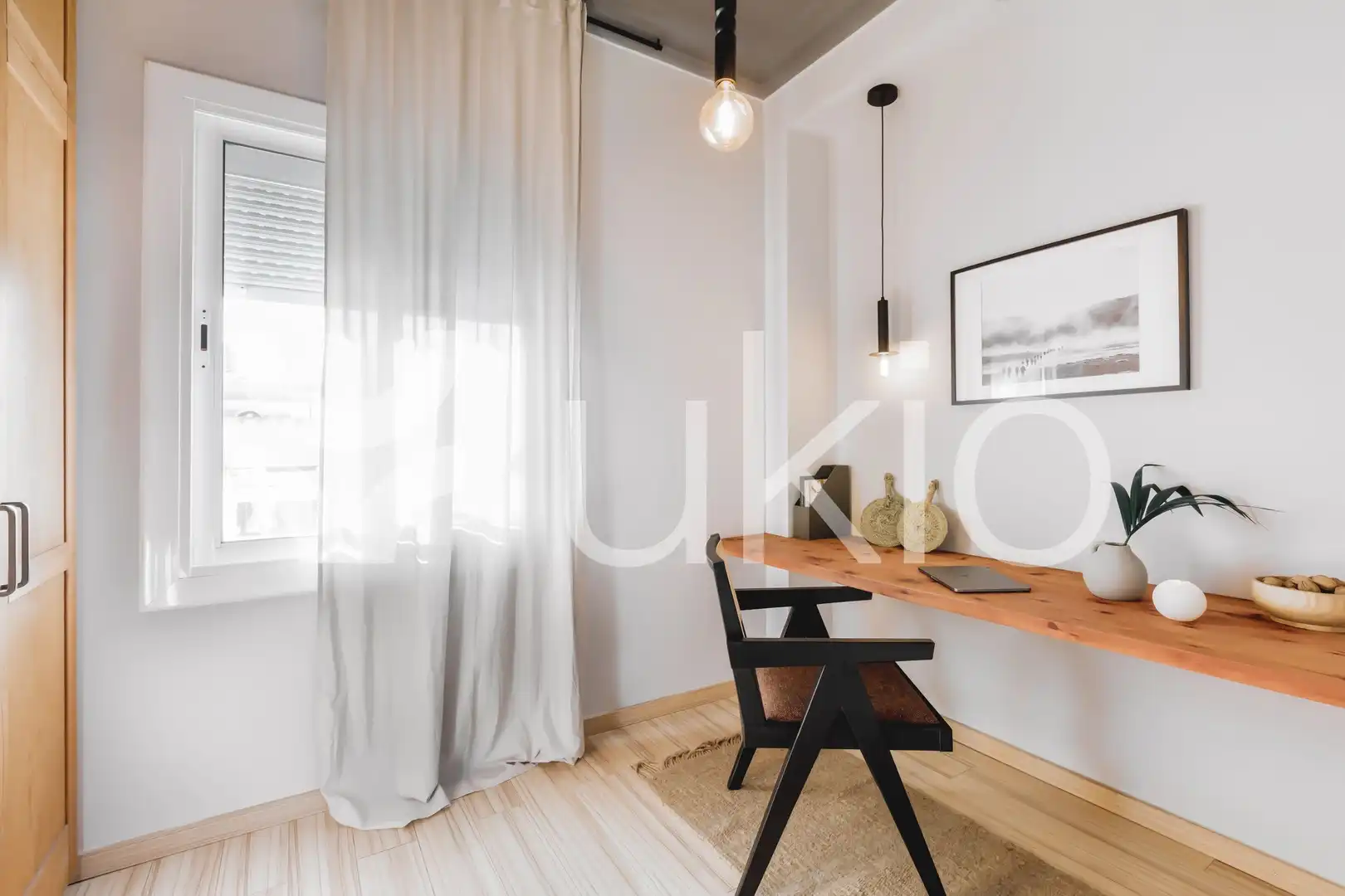 Bedroom of Attic for rent in Barcelona  with Air Conditioner, Heating and Terrace
