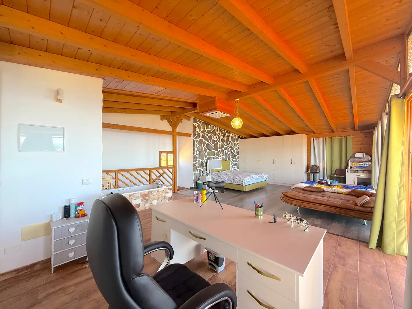 Dormitori de Casa o xalet en venda en Adeje amb Aire condicionat, Jardí privat i Terrassa