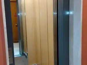 Büro zur Miete in Gijón  mit Heizung