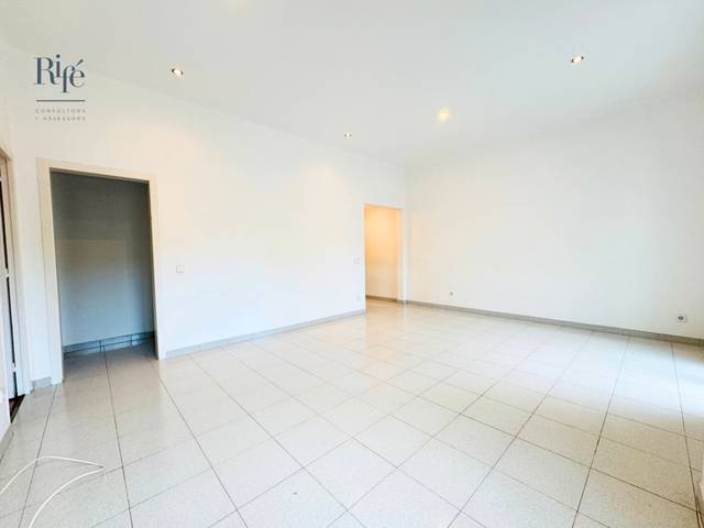 Piso en Venta en Carrer del Maresme en Provençals del Poblenou