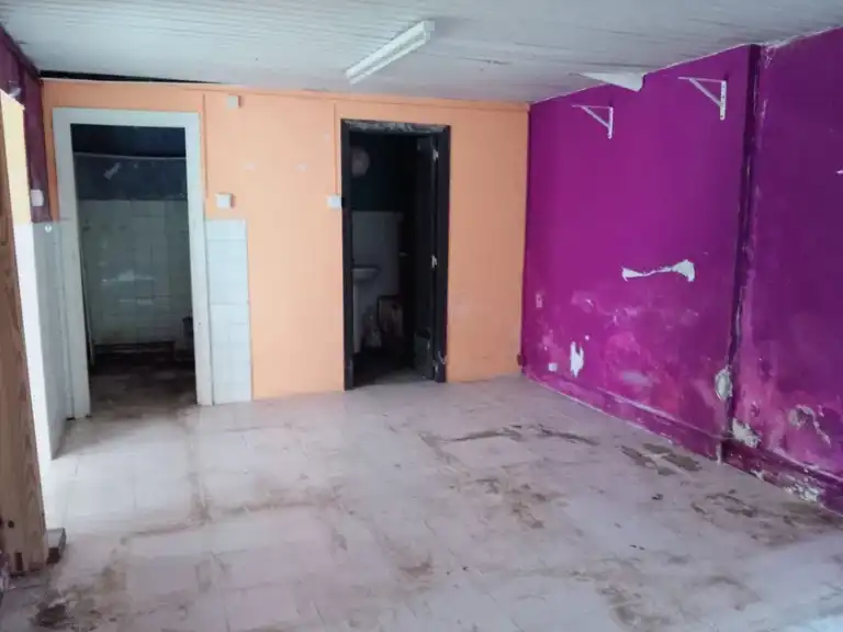 Local en venta en Santander