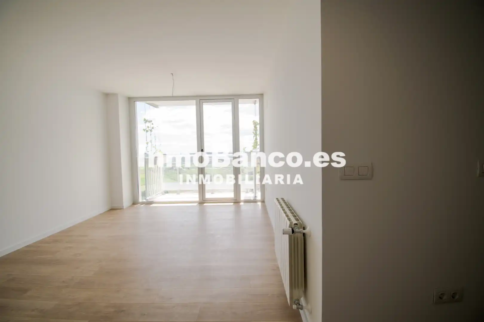 Living room of Flat for rent in Valencia  with Air Conditioner, Heating and Storage room