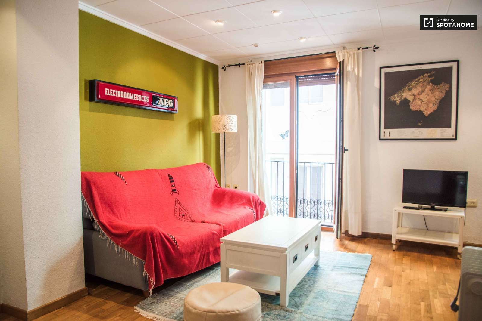 Dormitori de Apartament per a compartir en  Valencia Capital amb Aire condicionat, Calefacció i Terrassa