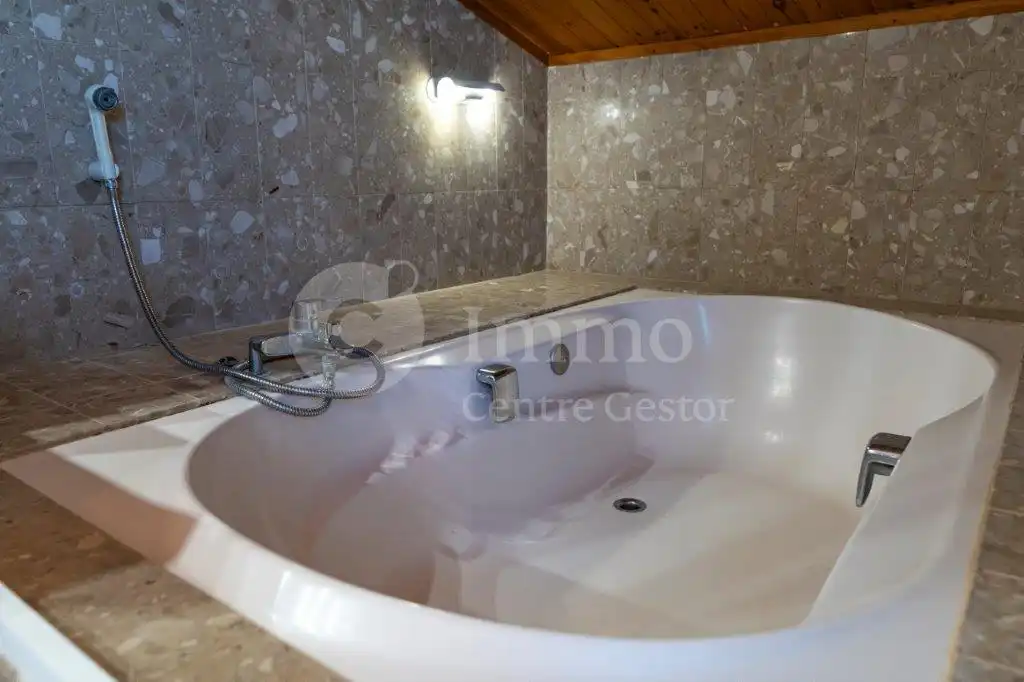 Baño de Dúplex en venta en Lleida con Aire acondicionado, Calefacción y Parquet